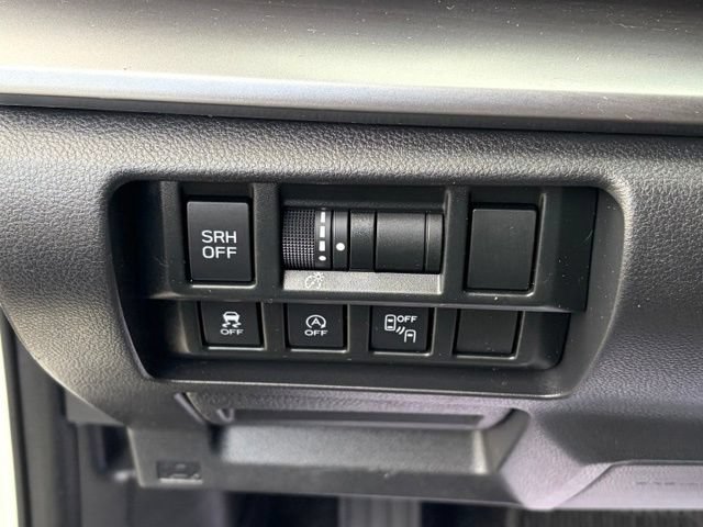 Used 2023 Subaru Crosstrek 2.5i Limited w/ Moonroof Package AWD/4WD image 27