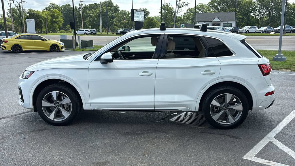 Used 2022 Audi Q5 2.0T Premium Plus AWD/4WD image 3