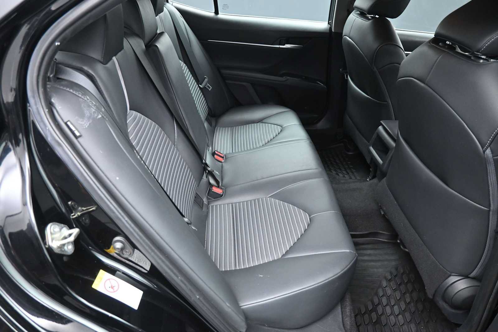 Certified 2019 Toyota Camry SE w/ Convenience Package FWD image 23