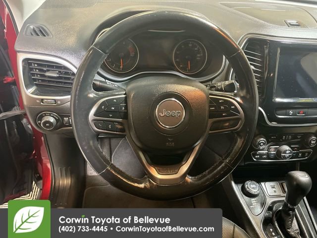 Used 2019 Jeep Cherokee Limited image 21