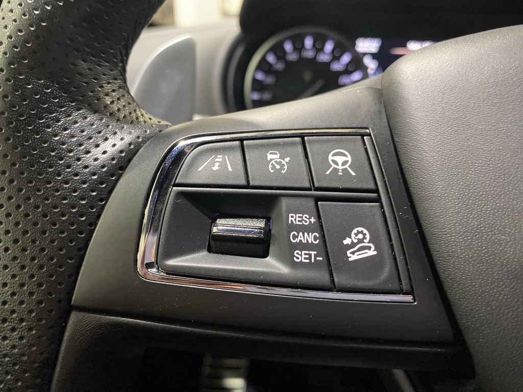 Used 2022 Maserati Levante Trofeo AWD/4WD image 11