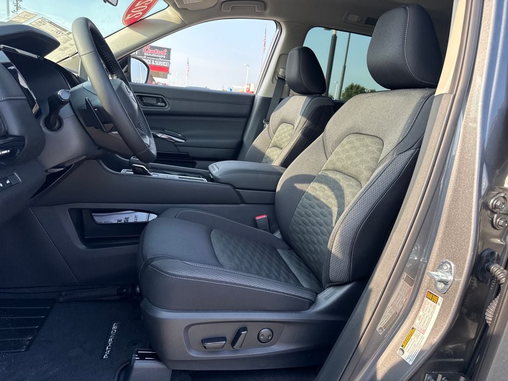 New 2026 Nissan Pathfinder SV w/ Cargo Package FWD image 13