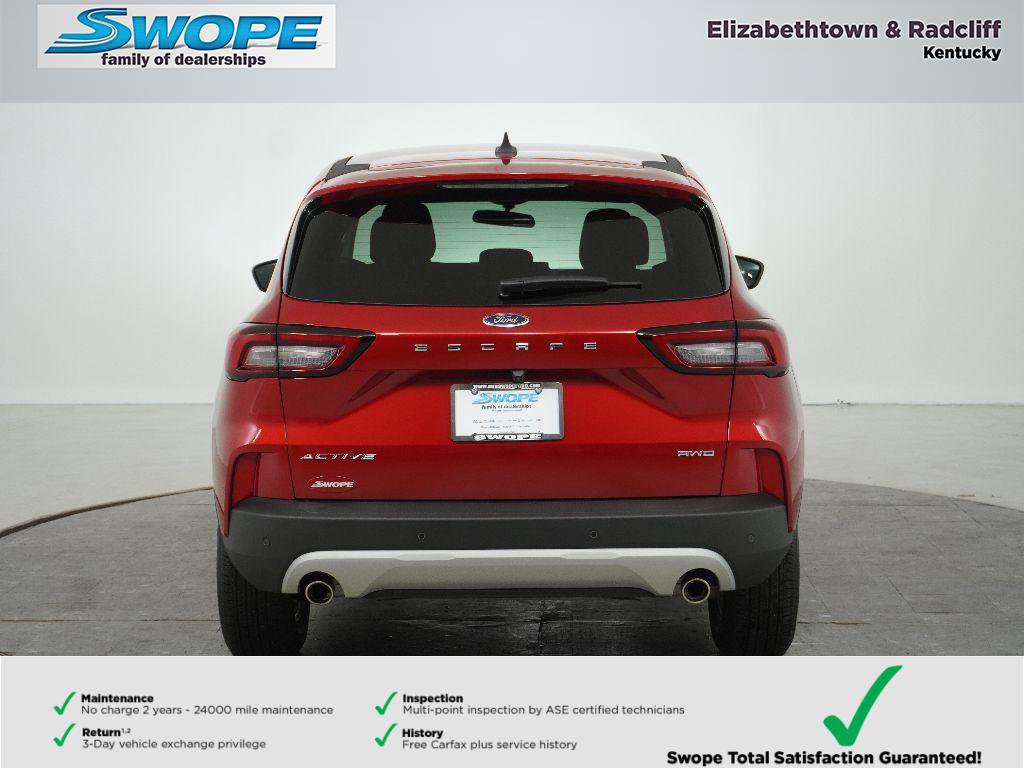 Used 2025 Ford Escape Active w/ Tech Pack #1 AWD/4WD image 4