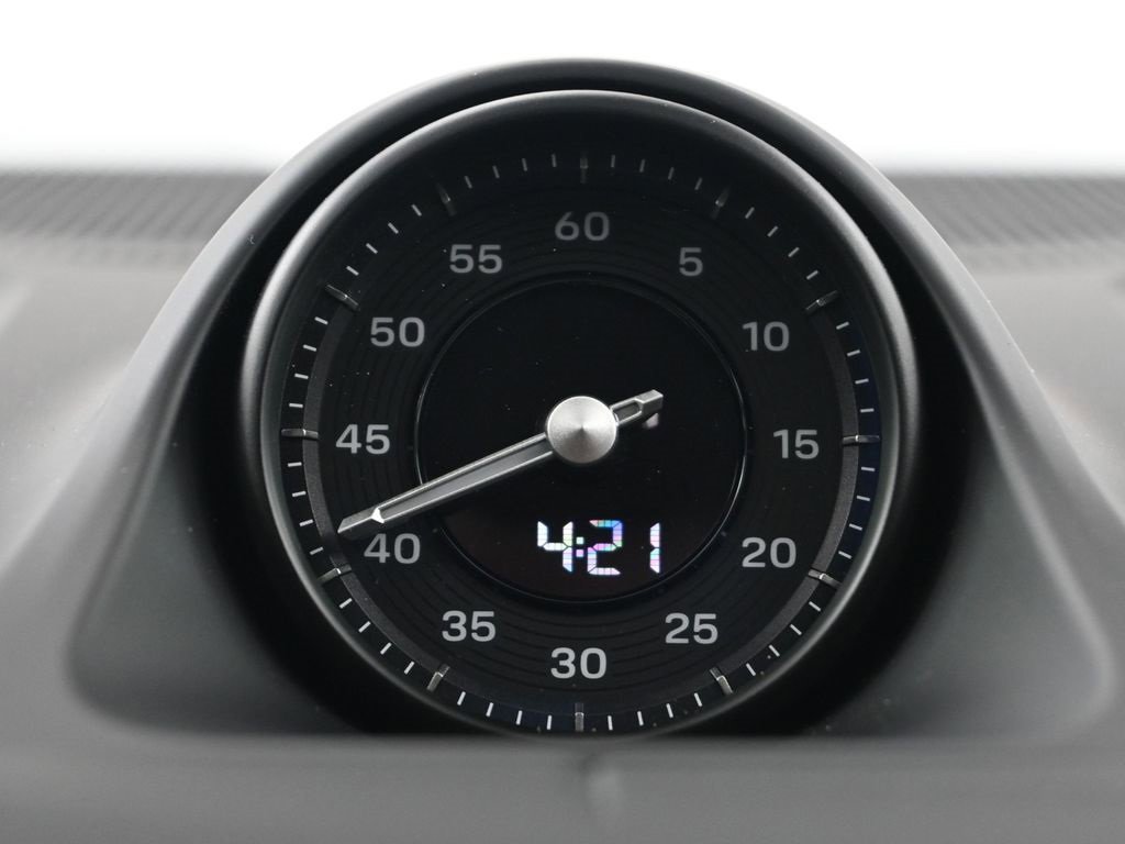 New 2026 Porsche Cayenne Coupe image 12