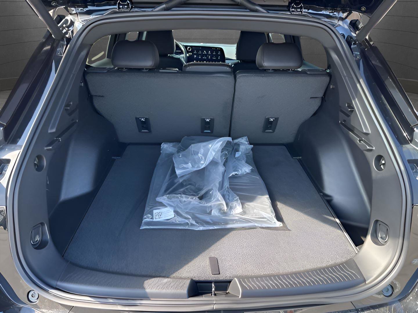 New 2025 Chevrolet Equinox EV RS image 12