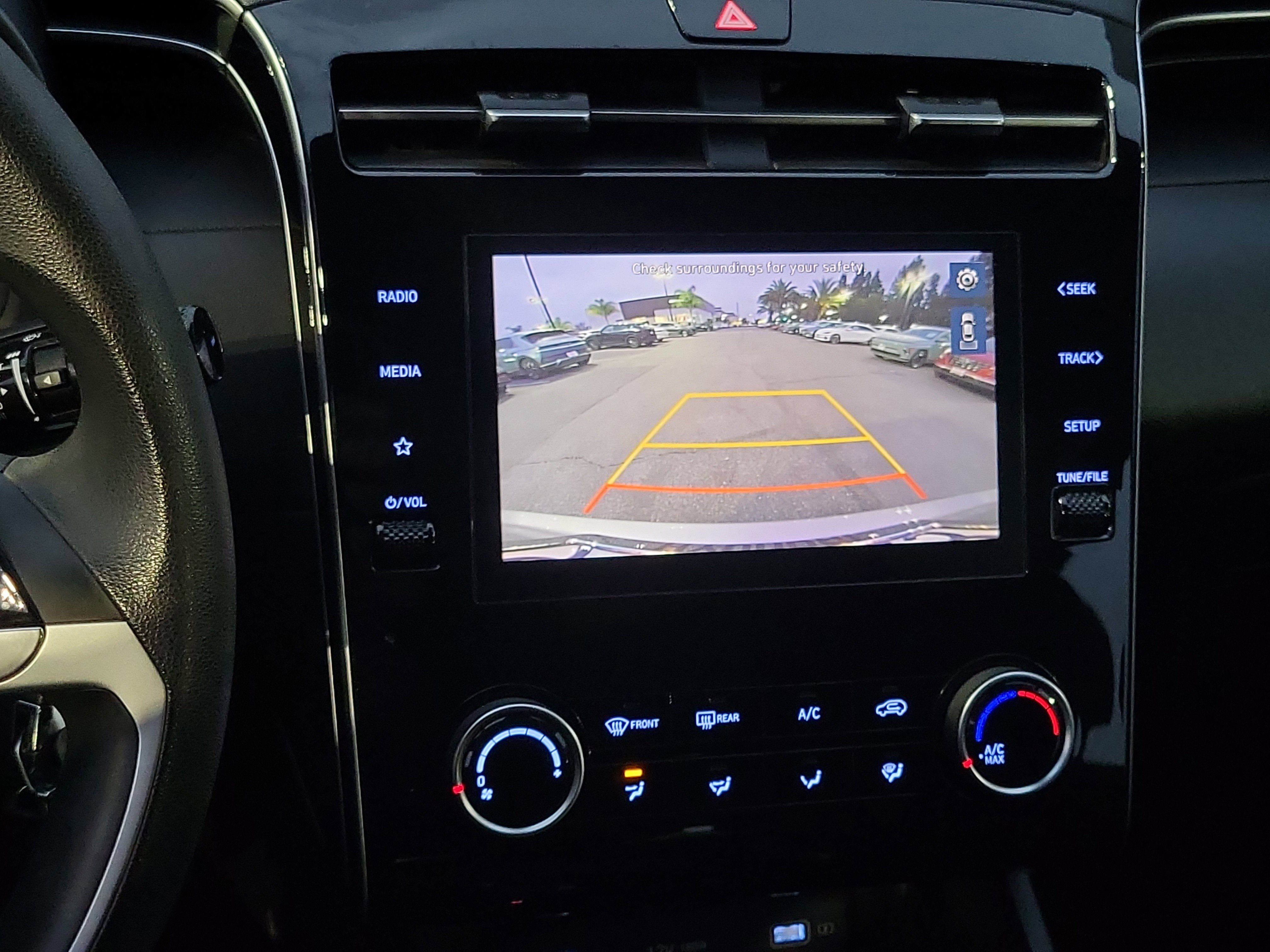 Certified 2023 Hyundai Tucson SE image 14