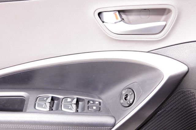 Used 2018 Hyundai Santa Fe Sport image 20