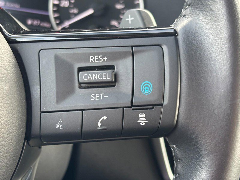 Used 2023 Nissan Rogue SV w/ SV Premium Package image 21