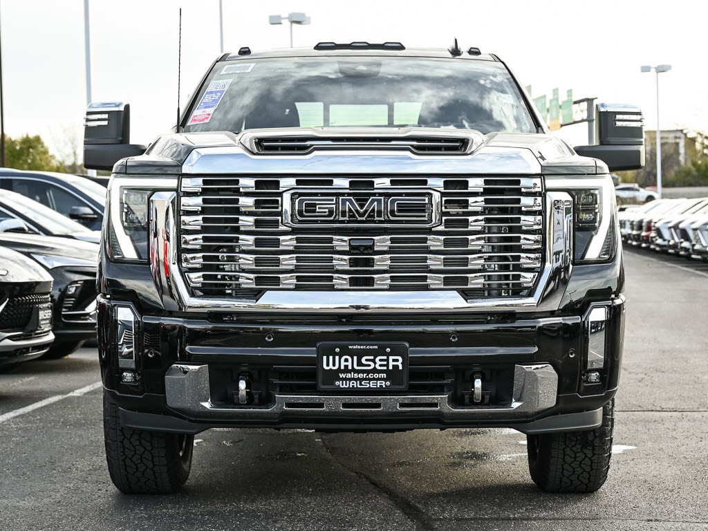 New 2026 GMC Sierra 3500 Denali image 2