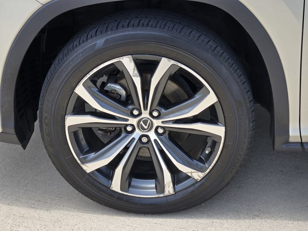 Used 2020 Lexus RX 350L Premium w/ Premium Package AWD/4WD image 7