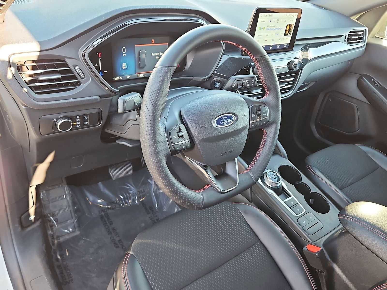 Used 2025 Ford Escape ST-Line image 10