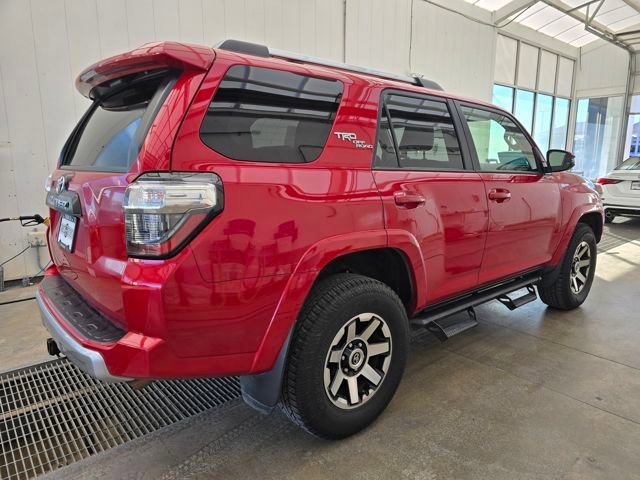 Used 2018 Toyota 4Runner SR5 image 5