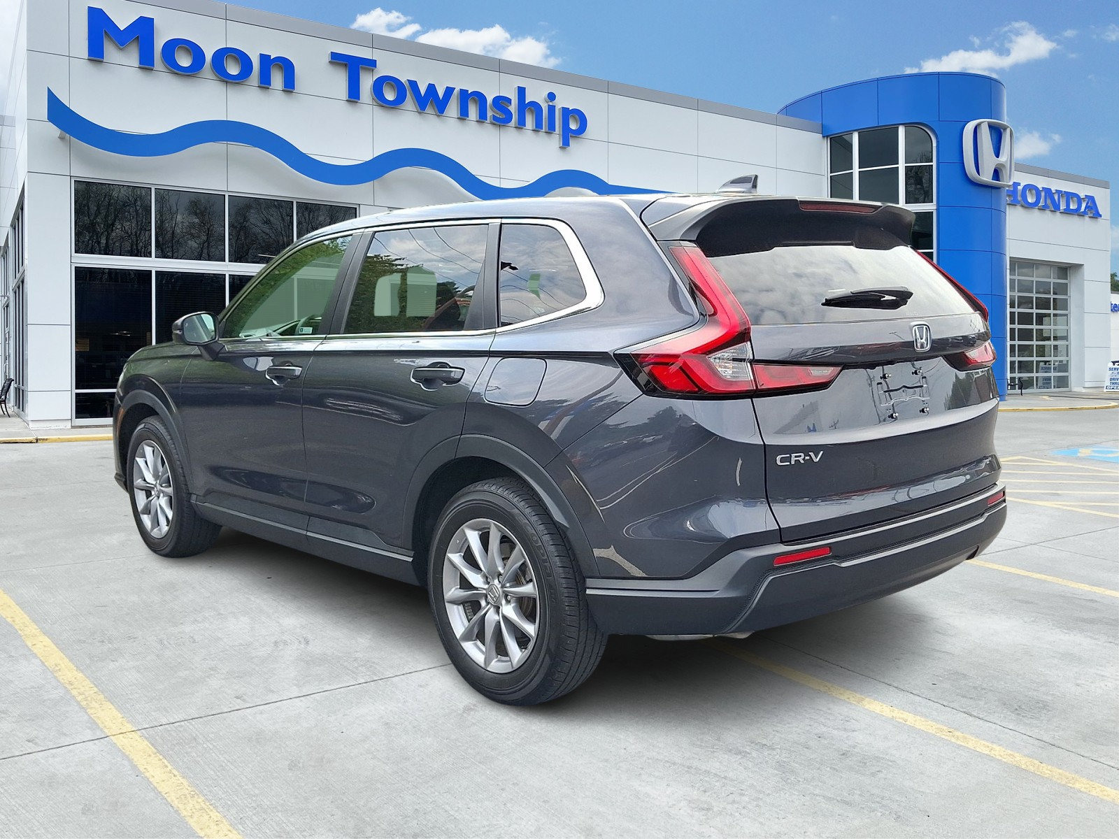Used 2026 Honda CR-V EX image 4