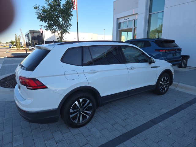 Used 2024 Volkswagen Tiguan S FWD image 14