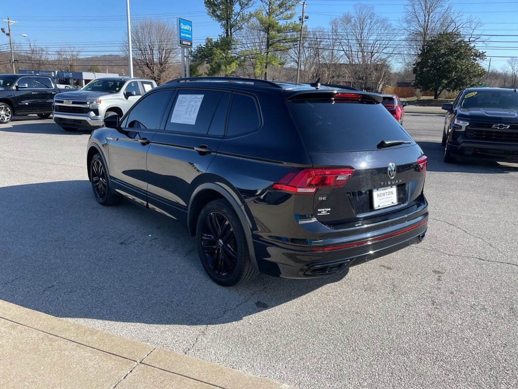 Used 2022 Volkswagen Tiguan SE R-Line image 48