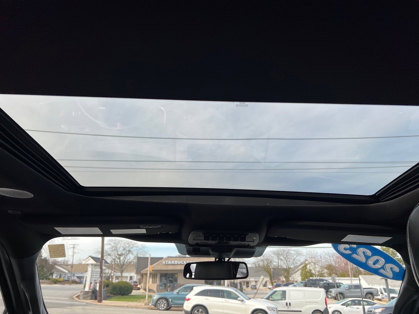 Certified 2023 Ford F150 Raptor w/ Equipment Group 802A Raptor R AWD/4WD image 25