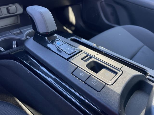 Used 2025 Toyota Prius LE image 21