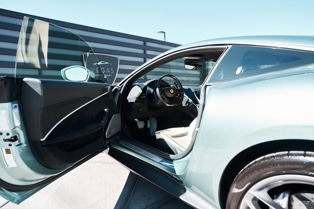 Used 2022 Ferrari Roma Base image 30