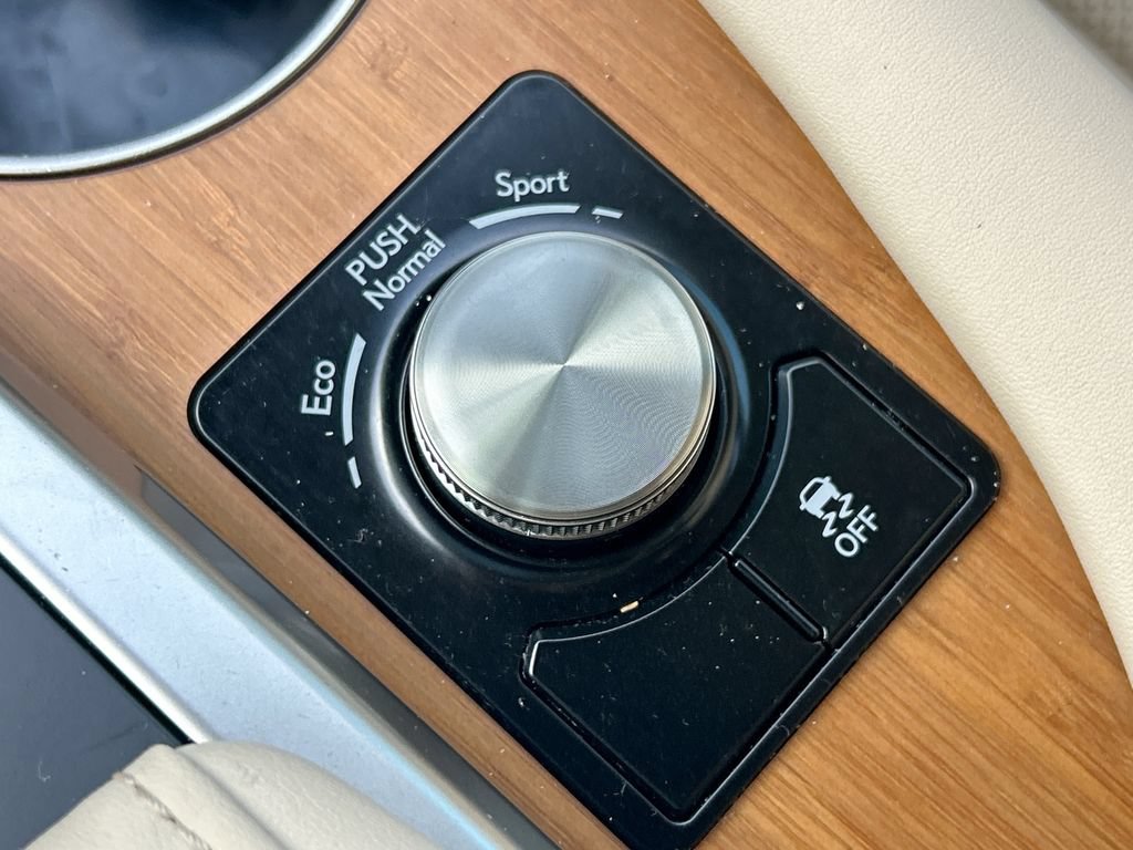 Used 2022 Lexus RX 350 FWD w/ Premium Package image 23