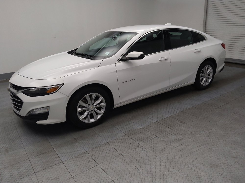 Used 2024 Chevrolet Malibu LT image 2