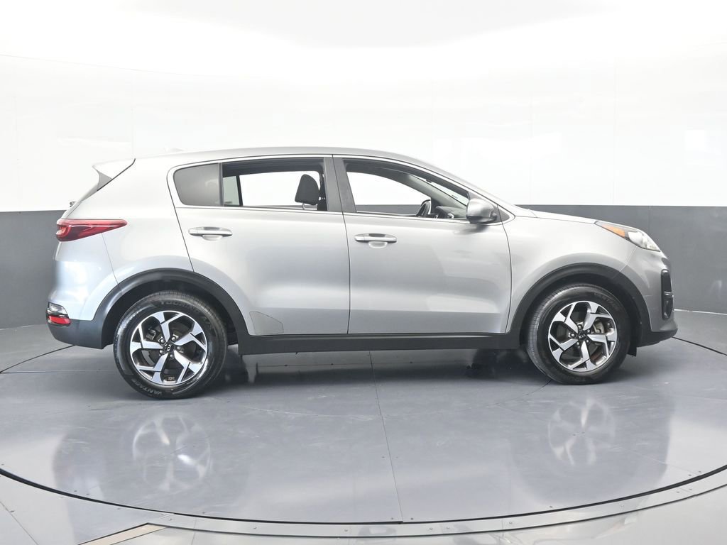 Used 2020 Kia Sportage LX image 7