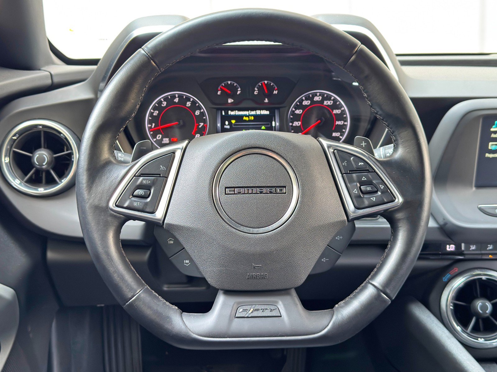 Used 2017 Chevrolet Camaro LT RWD image 17