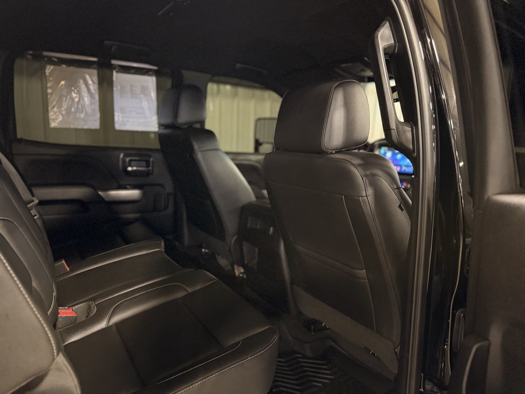 Used 2019 Chevrolet Silverado 2500 LTZ w/ Duramax Plus Package AWD/4WD image 32