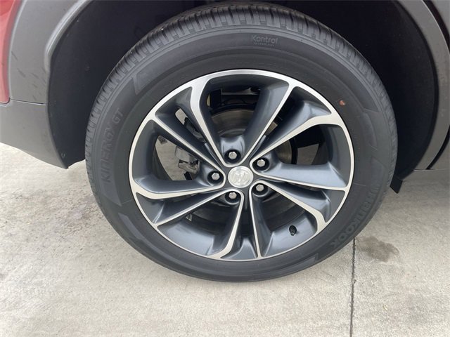 Used 2023 Buick Encore GX Select image 31