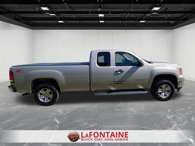 Used 2008 GMC Sierra 1500 SLE w/ Power Pack Plus AWD/4WD image 6
