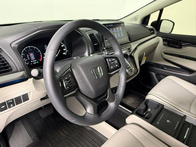 Used 2026 Honda Odyssey Touring image 15
