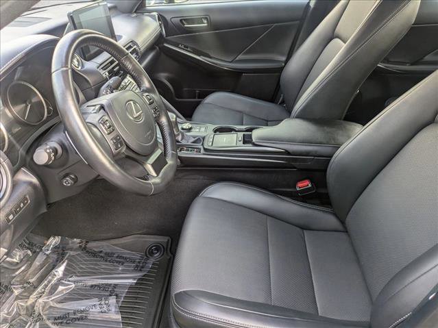 Used 2025 Lexus IS 300 w/ Premium Package image 15