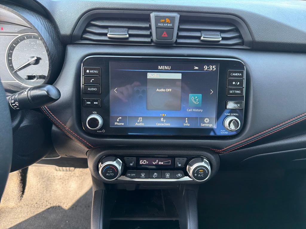 Used 2024 Nissan Versa SR w/ Trunk Package image 31