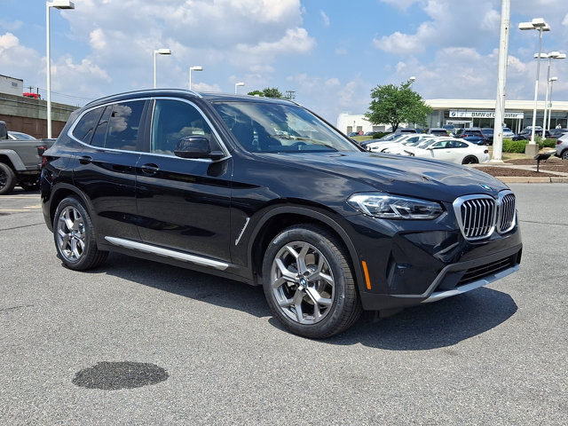 Certified 2023 BMW X3 xDrive30i w/ Premium Package AWD/4WD image 1