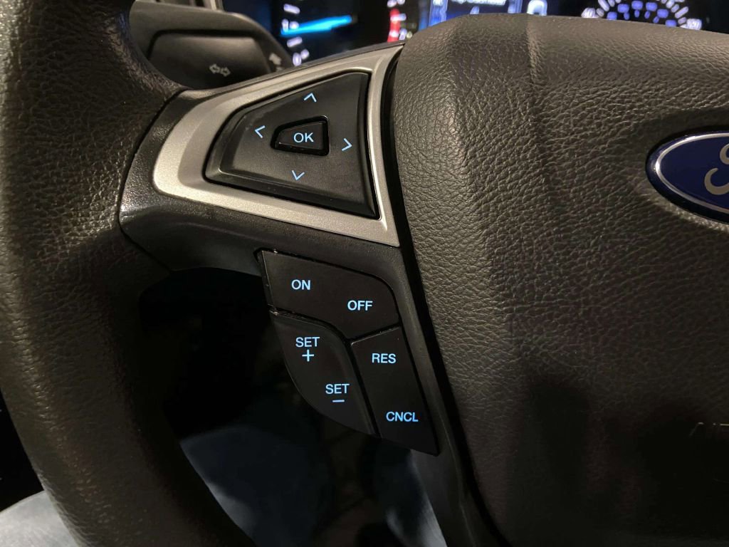 Used 2016 Ford Fusion SE image 36