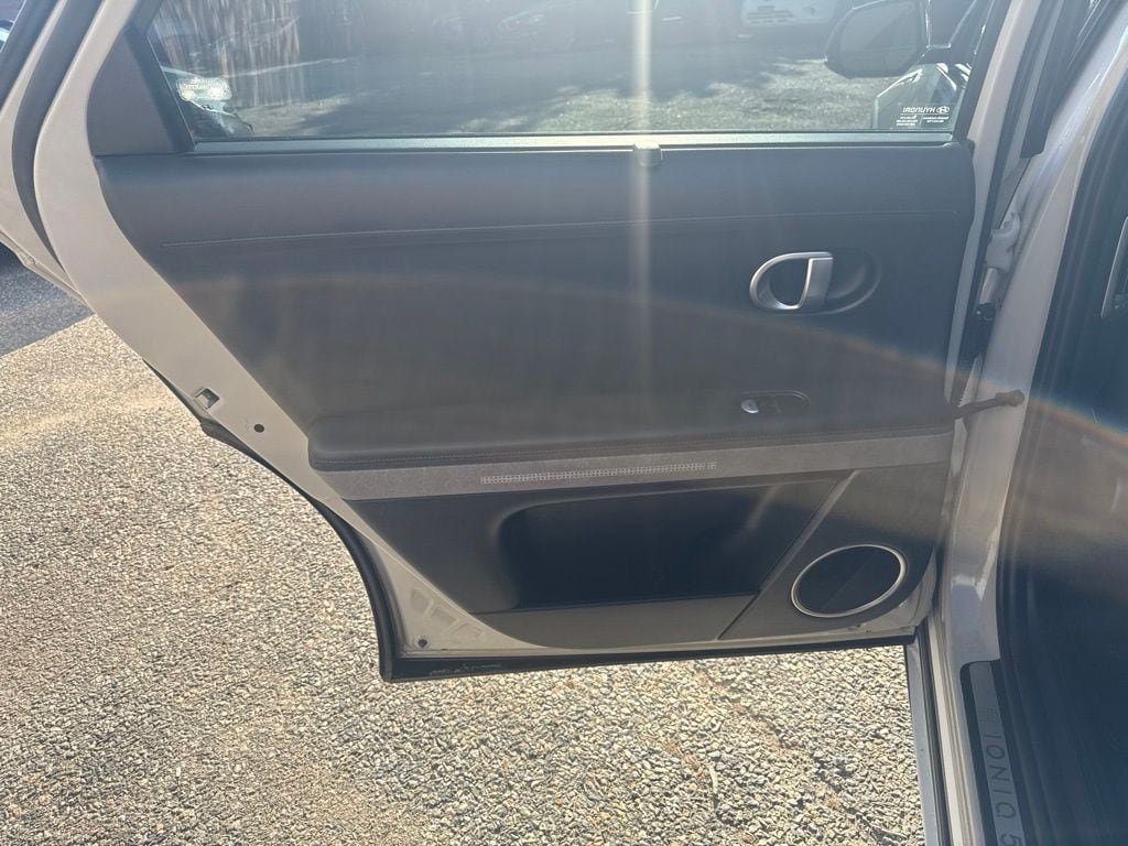 Certified 2023 Hyundai Ioniq 5 Limited AWD/4WD image 17