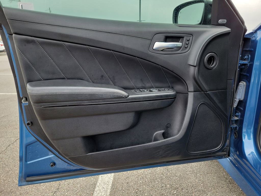 Used 2021 Dodge Charger R/T w/ Plus Group image 18