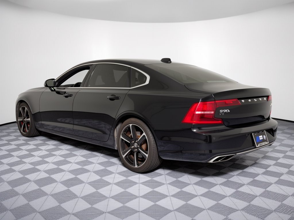 Used 2020 Volvo S90 T6 Momentum AWD/4WD image 3