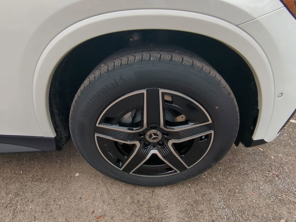 Certified 2025 Mercedes-Benz GLC 350e 4MATIC image 22