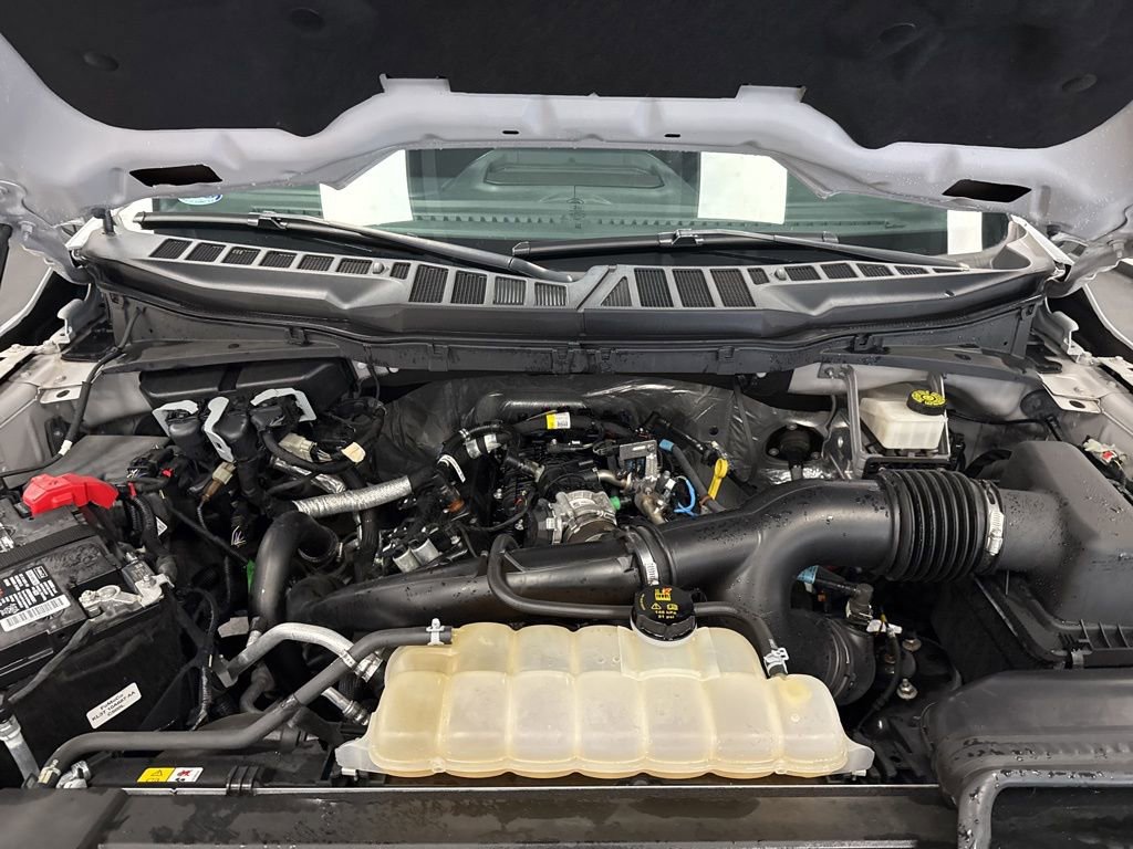 Used 2022 Ford F150 XLT w/ Equipment Group 302A High image 17