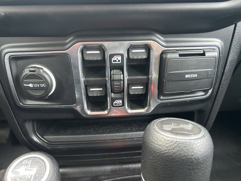 Used 2022 Jeep Wrangler Unlimited Sport image 21