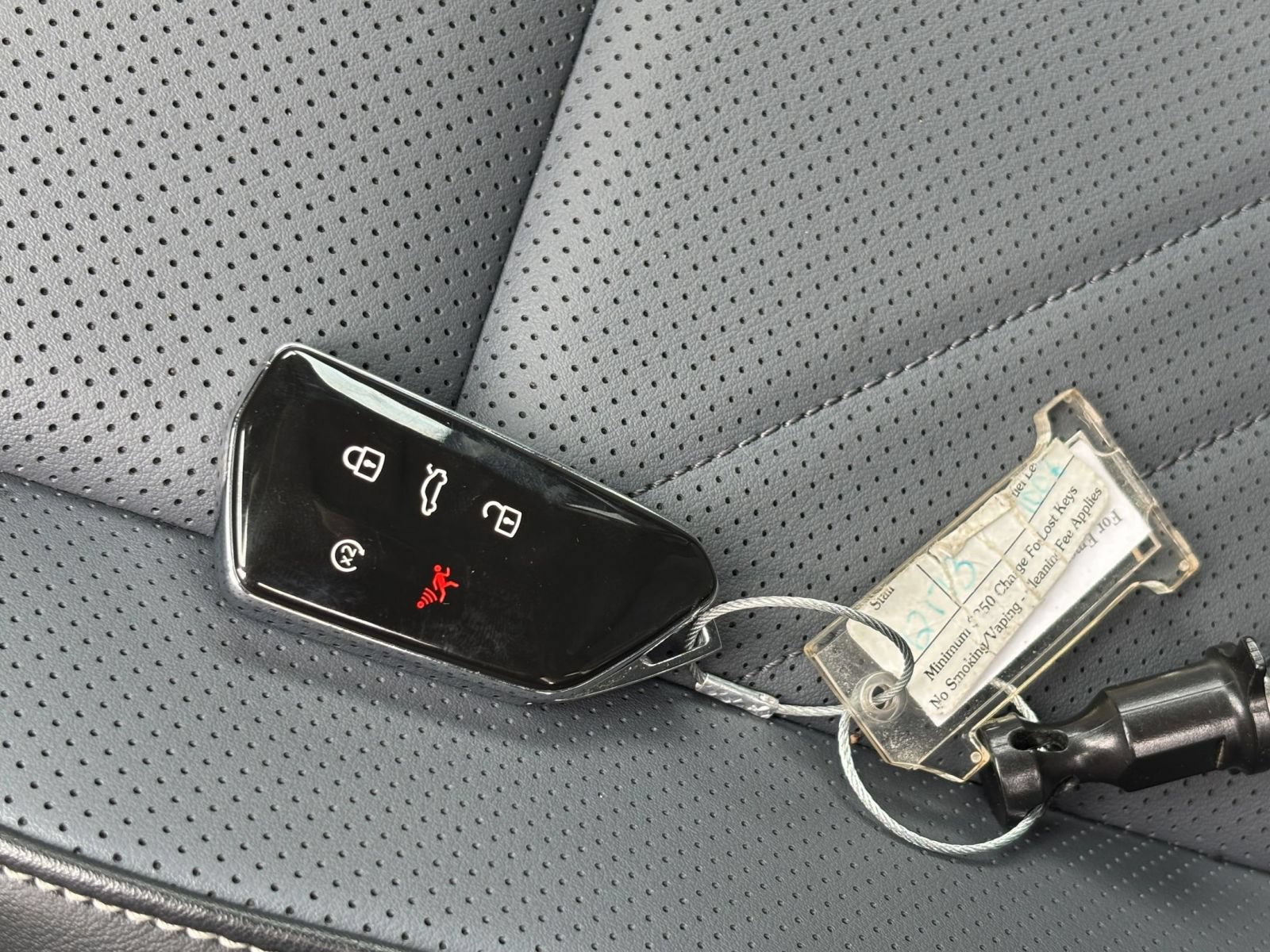 Used 2026 Volkswagen Tiguan SE AWD/4WD image 18