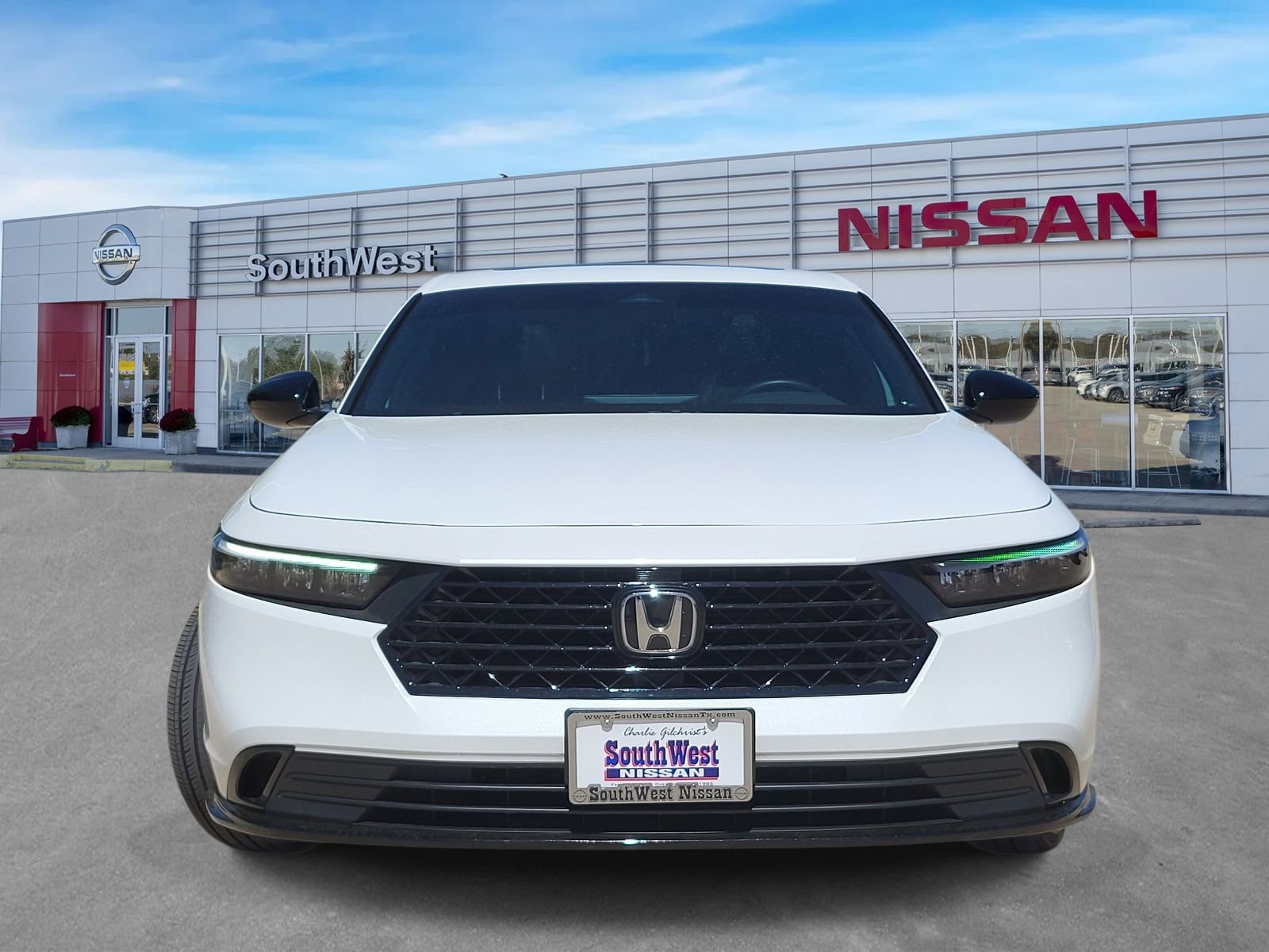 Used 2025 Honda Accord Sport image 10