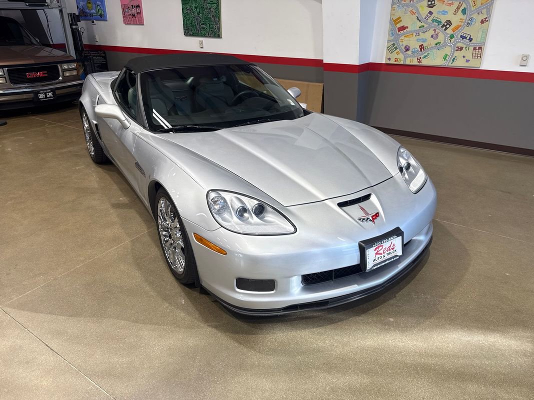 Used 2012 Chevrolet Corvette Grand Sport w/ 3LT Preferred Equipment Group RWD image 39