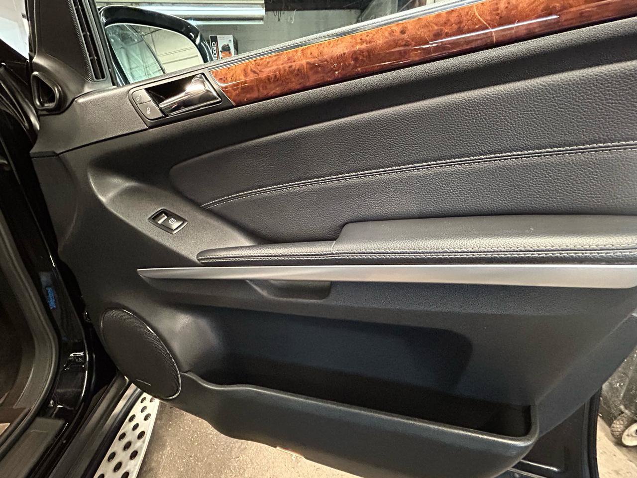 Used 2008 Mercedes-Benz GL 550 4MATIC image 20