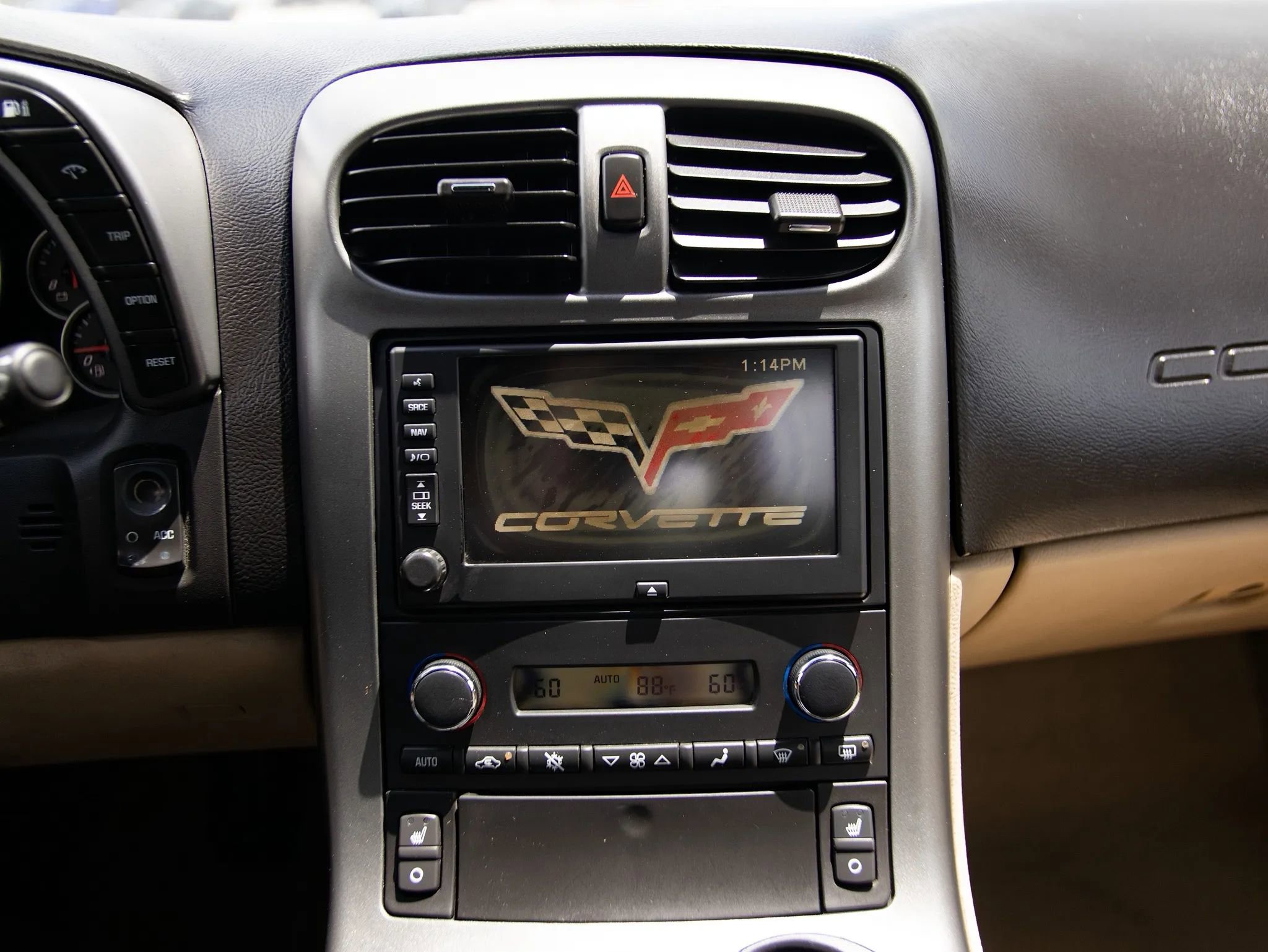 Used 2006 Chevrolet Corvette Convertible w/ Preferred Equipment Group RWD image 44