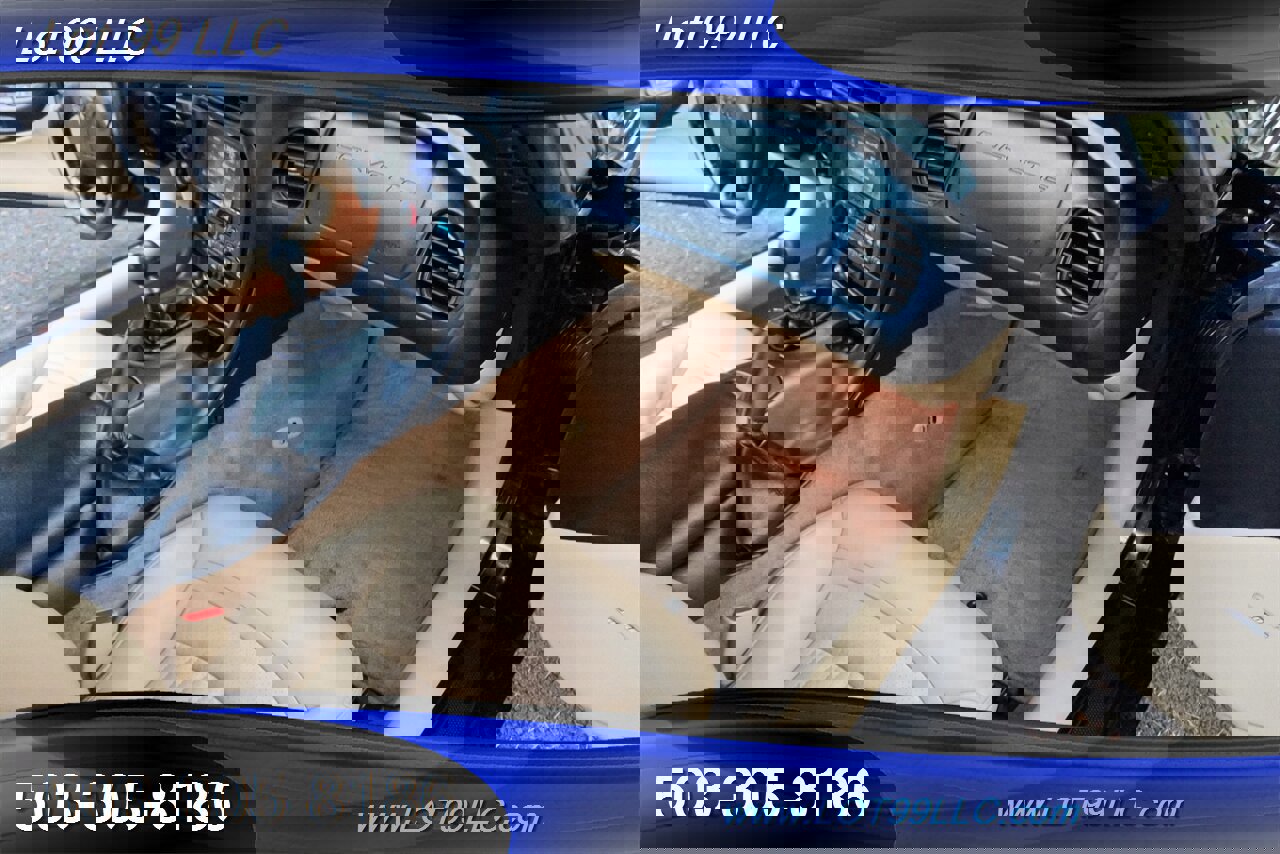 Used 2004 Chevrolet Corvette Coupe w/ Preferred Equipment Group image 31