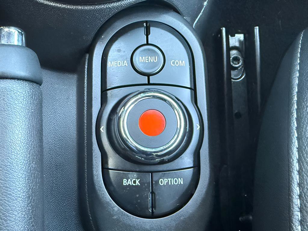 Used 2019 MINI Cooper S w/ Signature Upholstery Package image 23