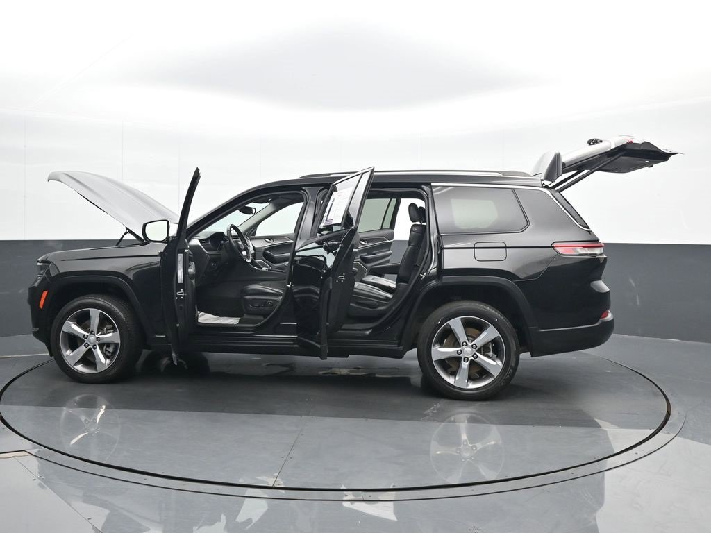 Used 2022 Jeep Grand Cherokee L Limited image 27