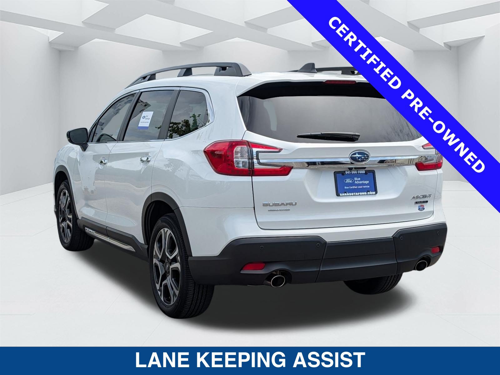 Used 2025 Subaru Ascent Touring AWD/4WD image 7