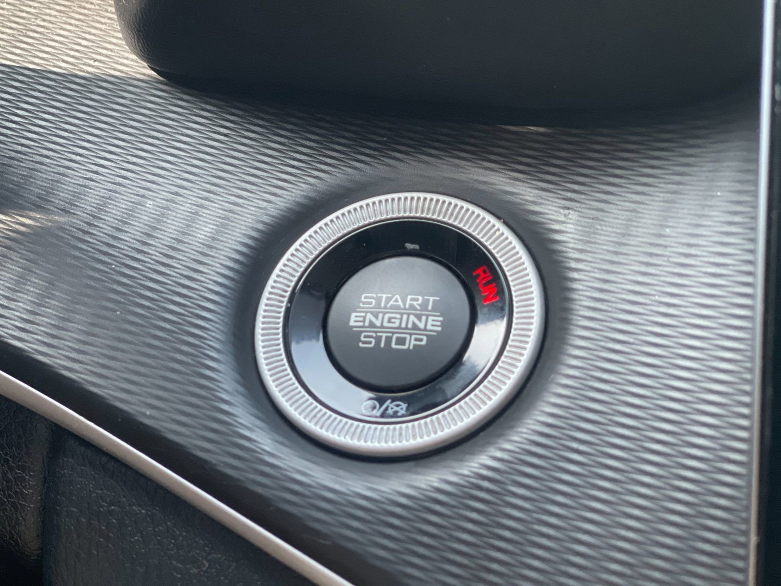 Used 2023 Jeep Grand Cherokee L Laredo image 26